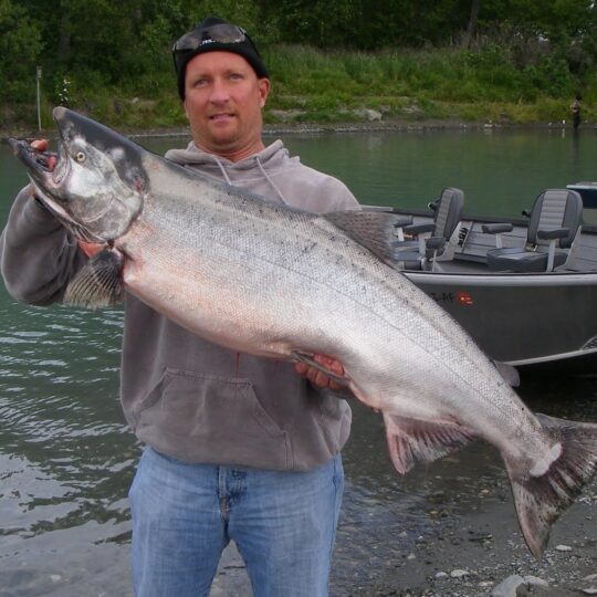 KING SALMON FISHING GUIDE ALASKA 1