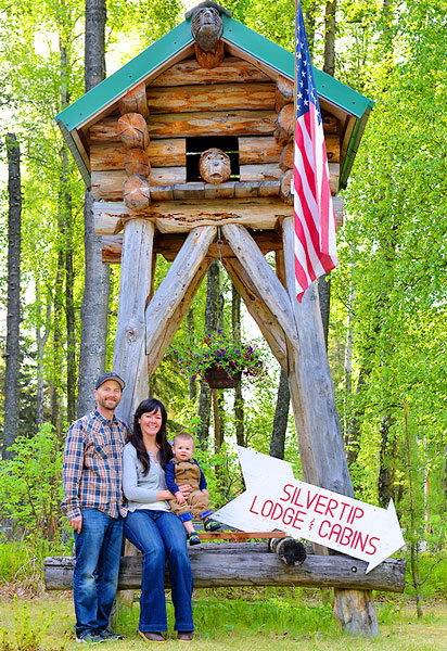 The new owners, Jeremy & Andrea, of Silvertip Lodge & Cabins.